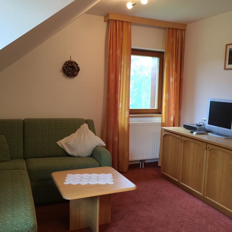 Gasthof Dachsteinblick Stainach 外观 照片