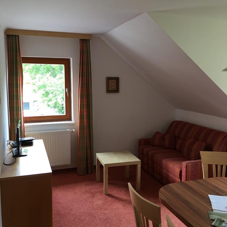 Gasthof Dachsteinblick Stainach 外观 照片